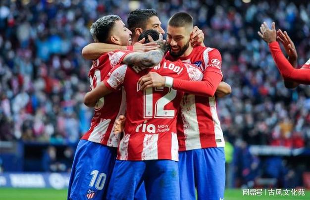 Juventus đấu Với Sevilla